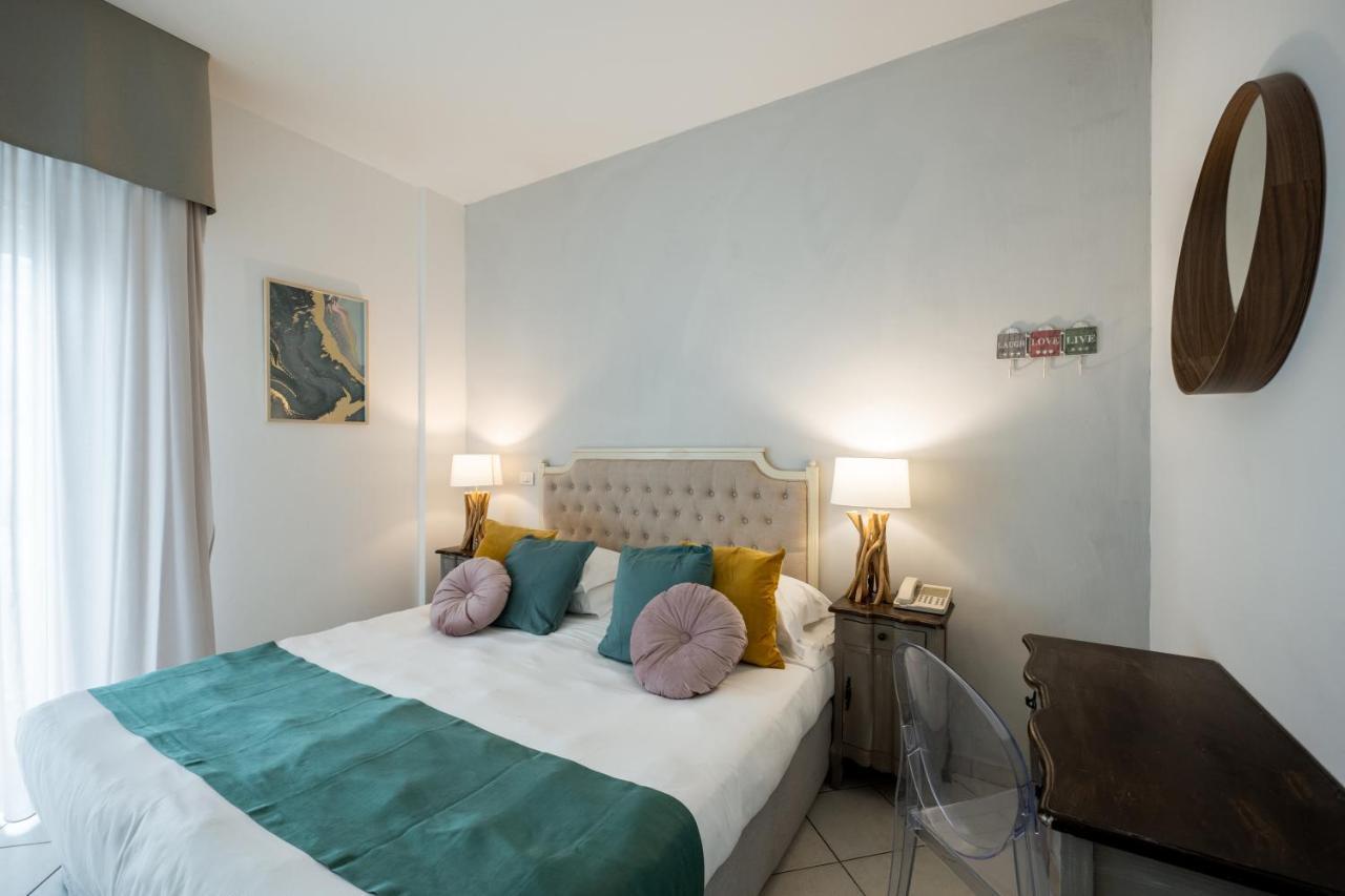 Hotel Continental Σενιγκάλια Εξωτερικό φωτογραφία