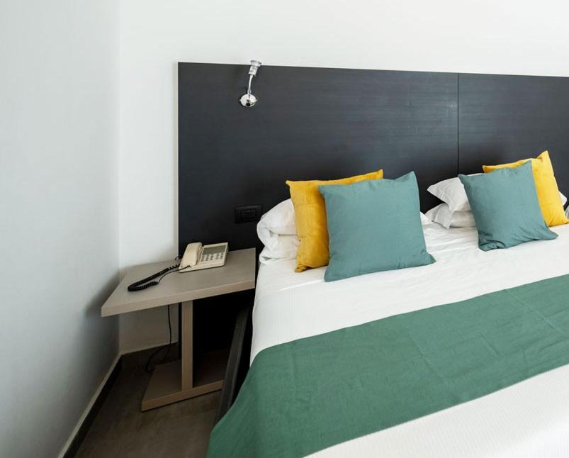 Hotel Continental Σενιγκάλια Εξωτερικό φωτογραφία