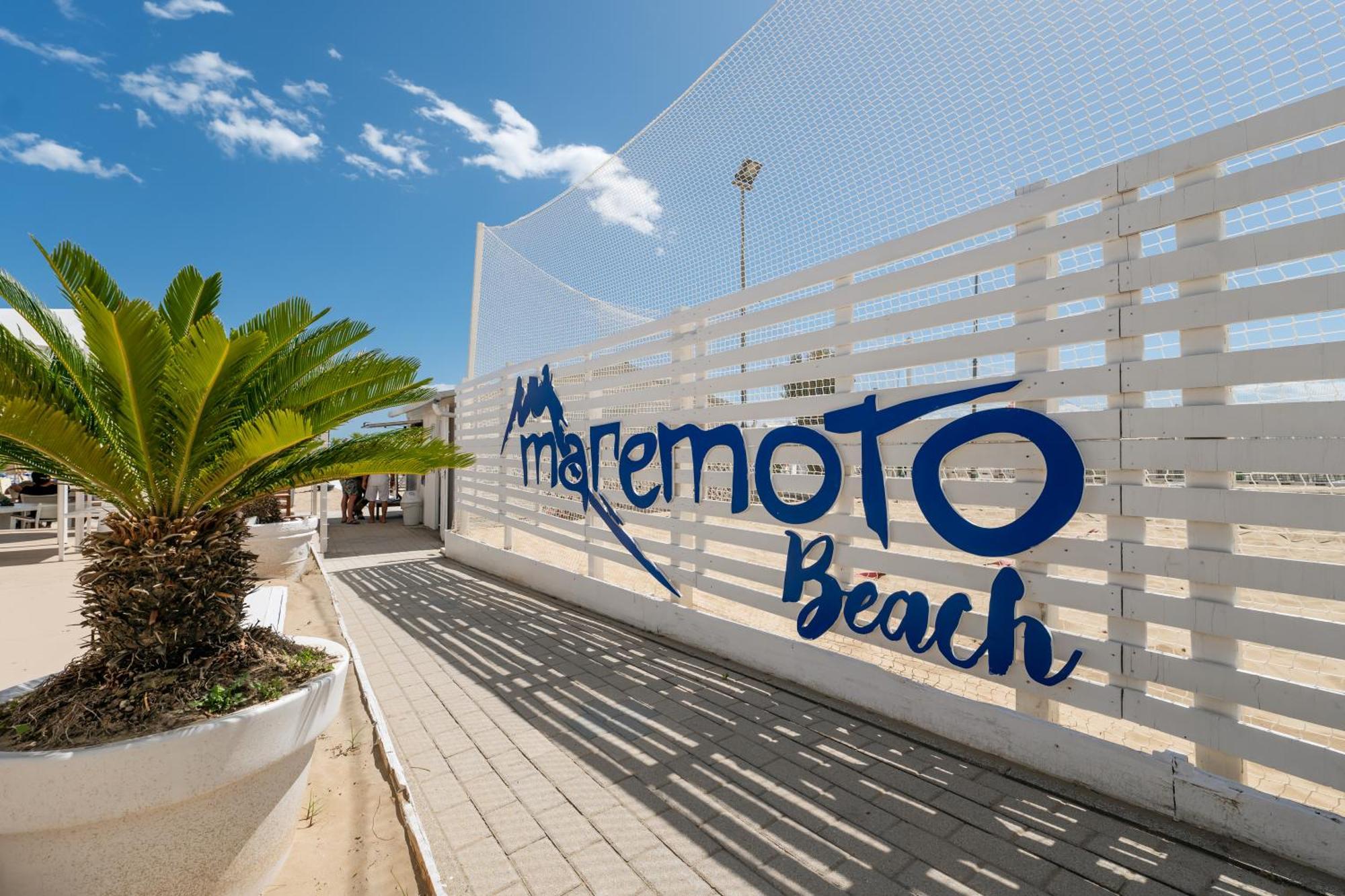 Hotel Continental Σενιγκάλια Εξωτερικό φωτογραφία