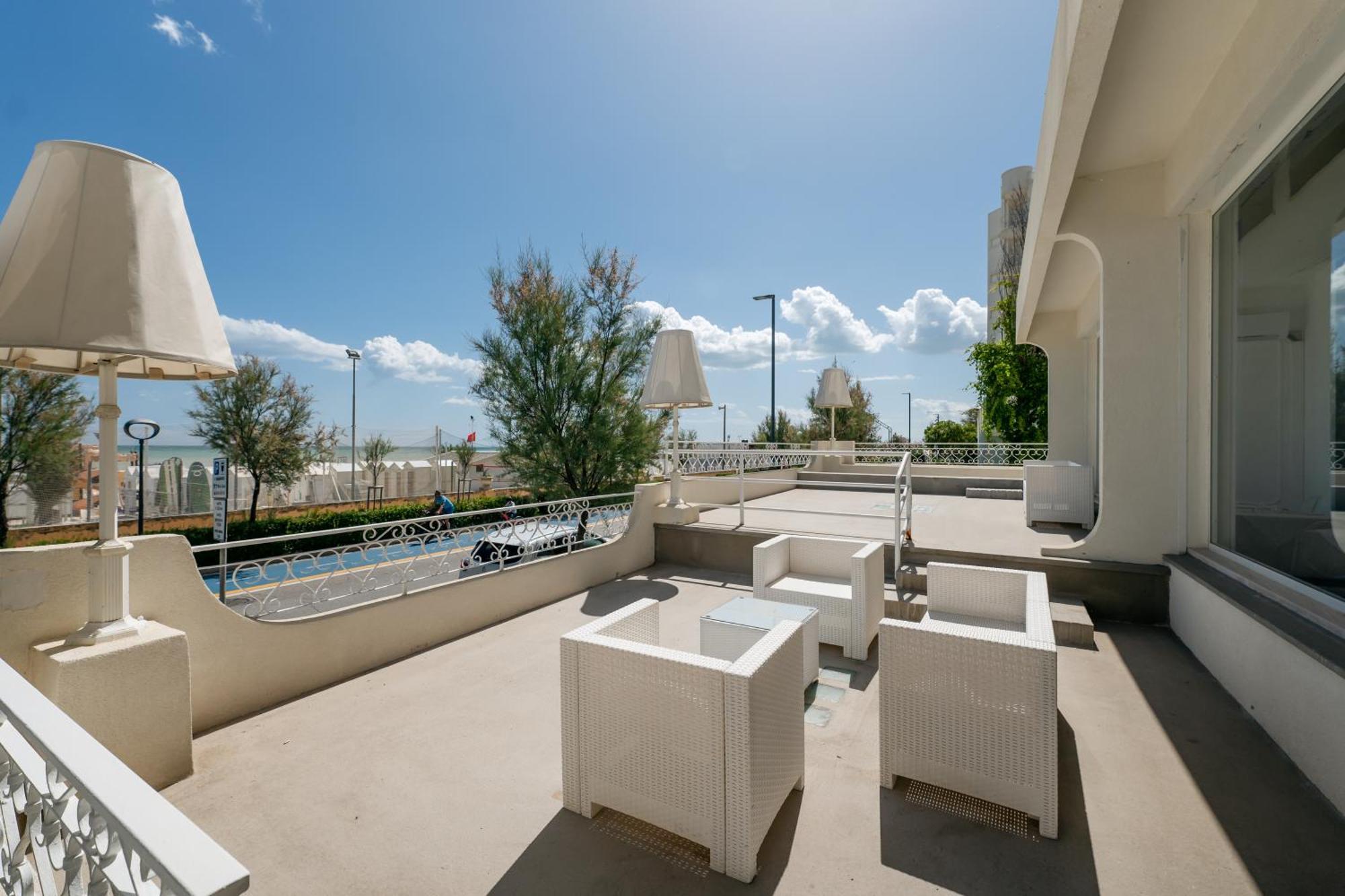 Hotel Continental Σενιγκάλια Εξωτερικό φωτογραφία