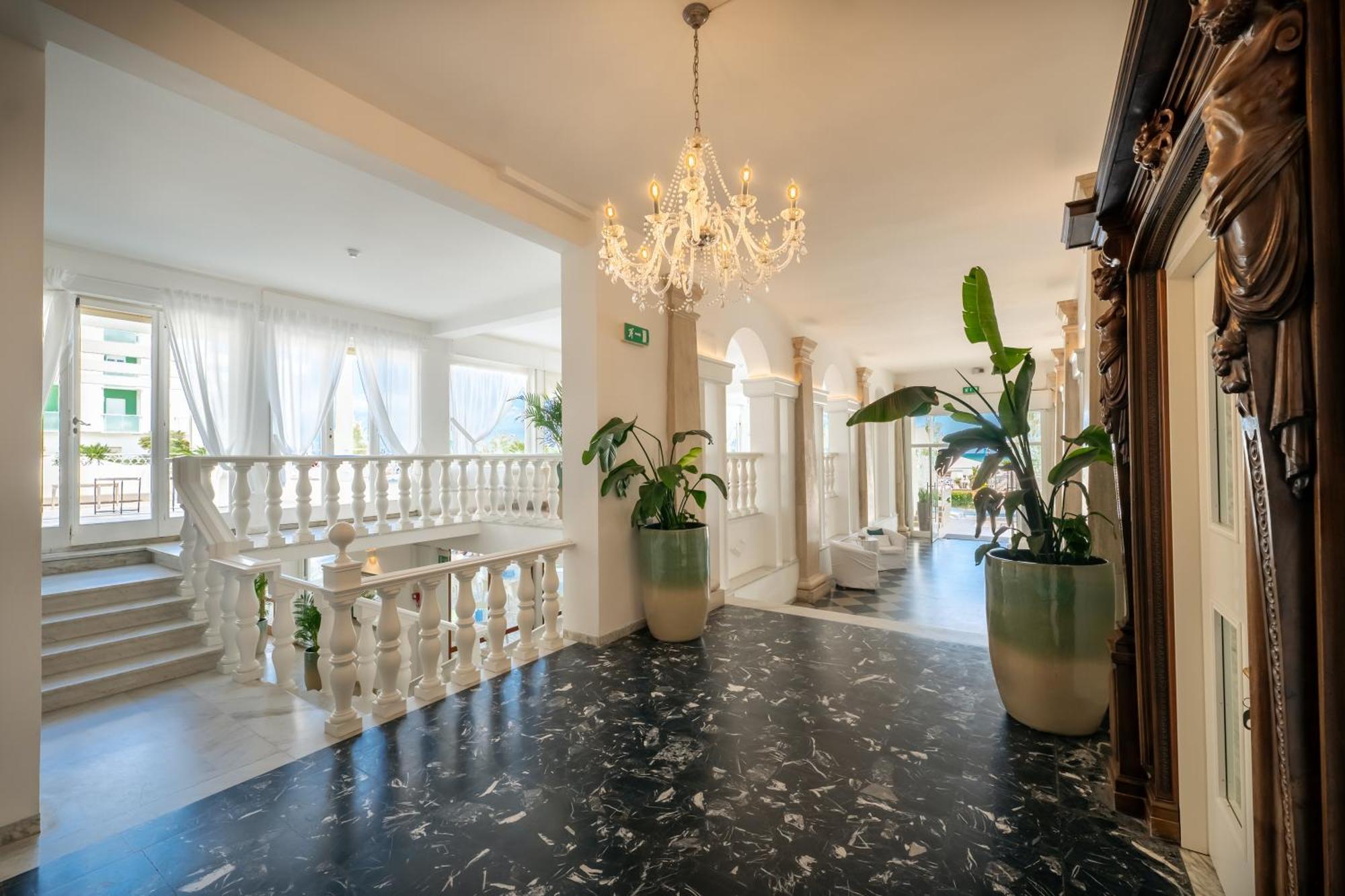 Hotel Continental Σενιγκάλια Εξωτερικό φωτογραφία